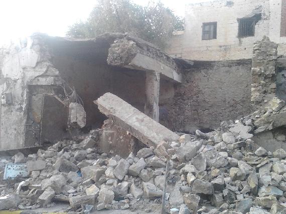 A residential home in Taiz demolished